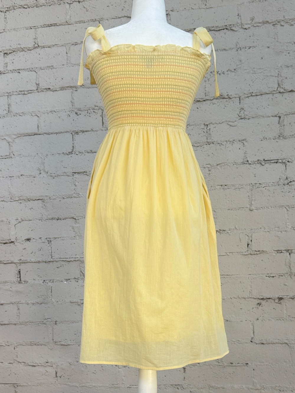 ModCloth Smocked Tie-Shoulder Midi Dress Yellow Size S - Picture 4 of 12